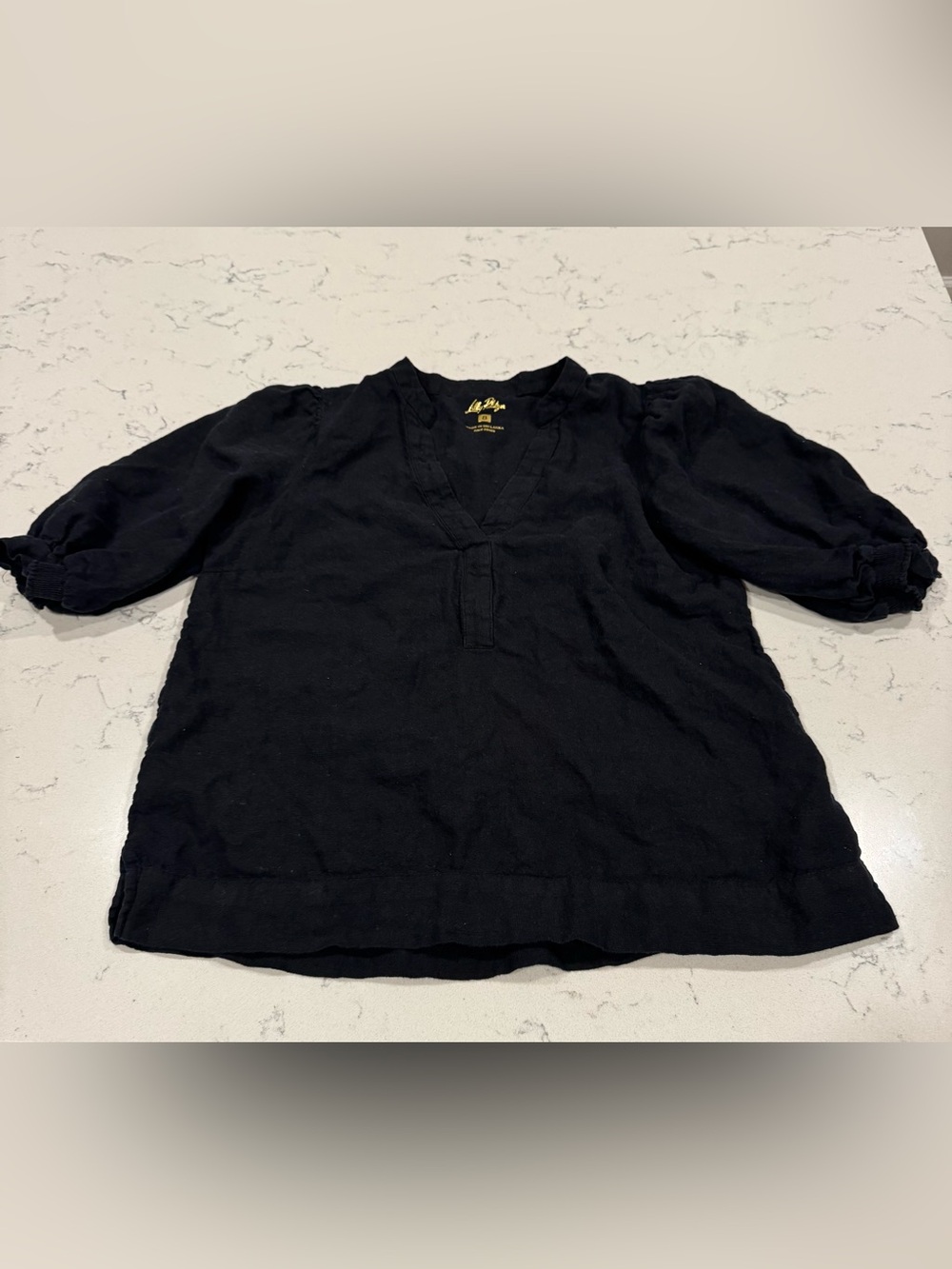 Lilly Pulitzer 100% Linen Tunic in Black. Excellent Condition. Size 8